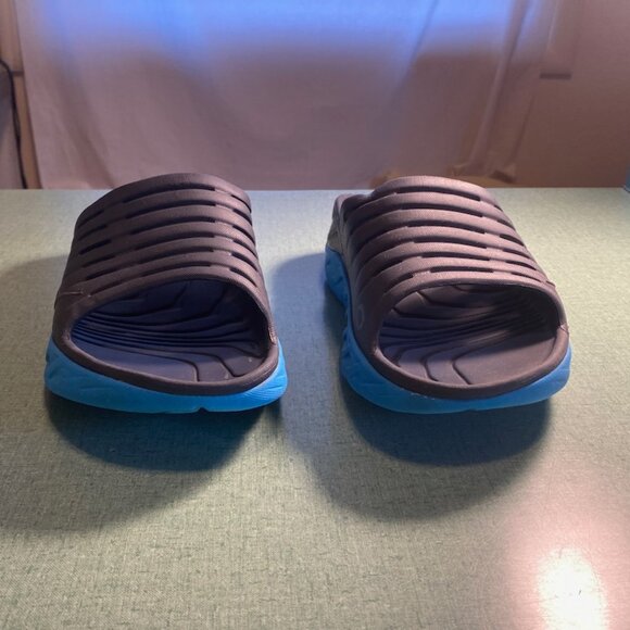 Hoka Recovery Slides, Women's Size 6 - Picture 2 of 9